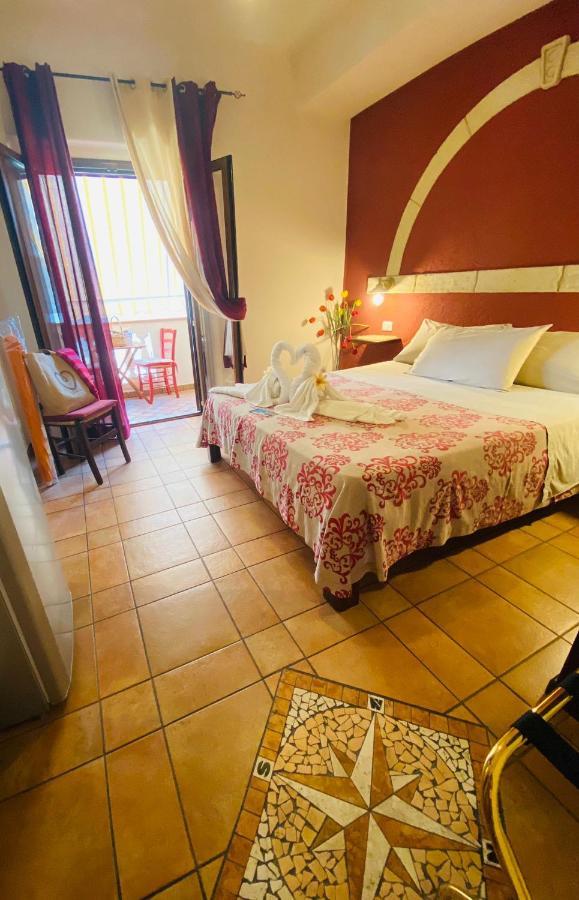 Rosa Dei Venti Accomodation 特罗佩阿 外观 照片